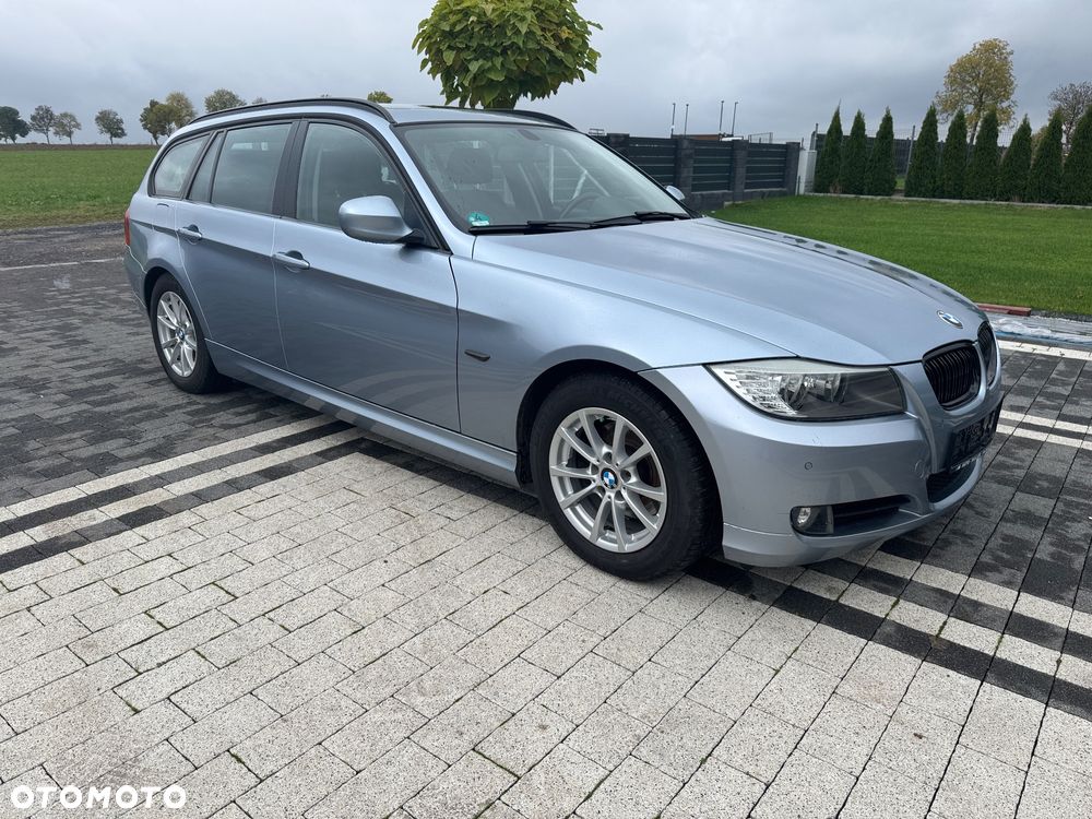 BMW Seria 3 318d - 10