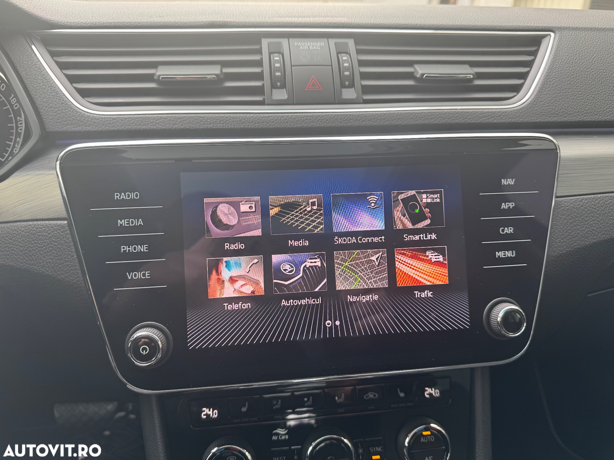 Skoda Superb Combi 2.0 TDI DSG Premium Edition - 17