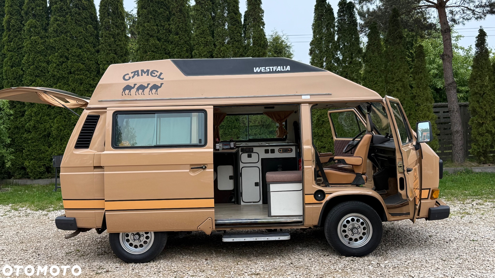 Volkswagen Transporter - 11