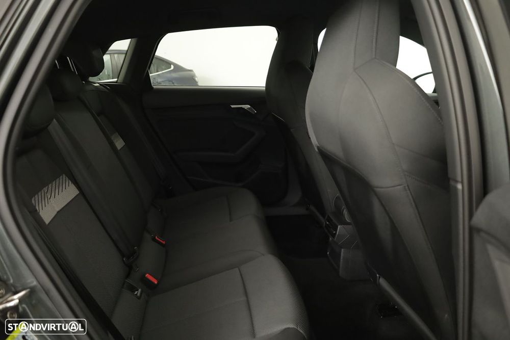 Audi A3 Sportback 45 TFSIe S line - 23