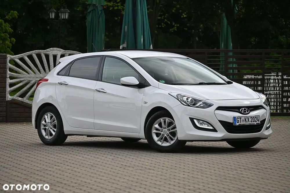 Hyundai i30 i30cw 1.4 Style - 13