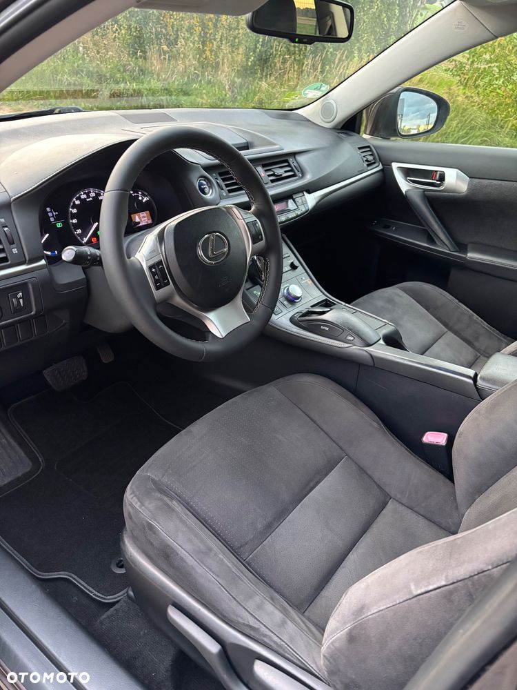 Lexus CT Impression Line - 32