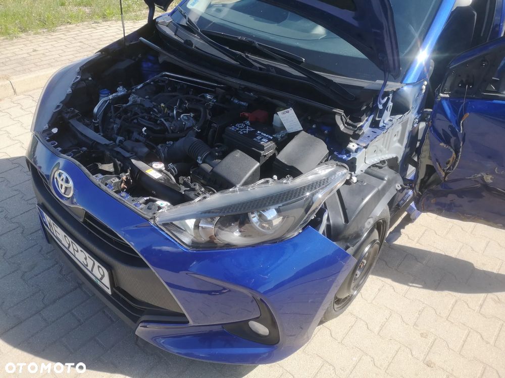 Toyota Yaris 1.5 Comfort - 10