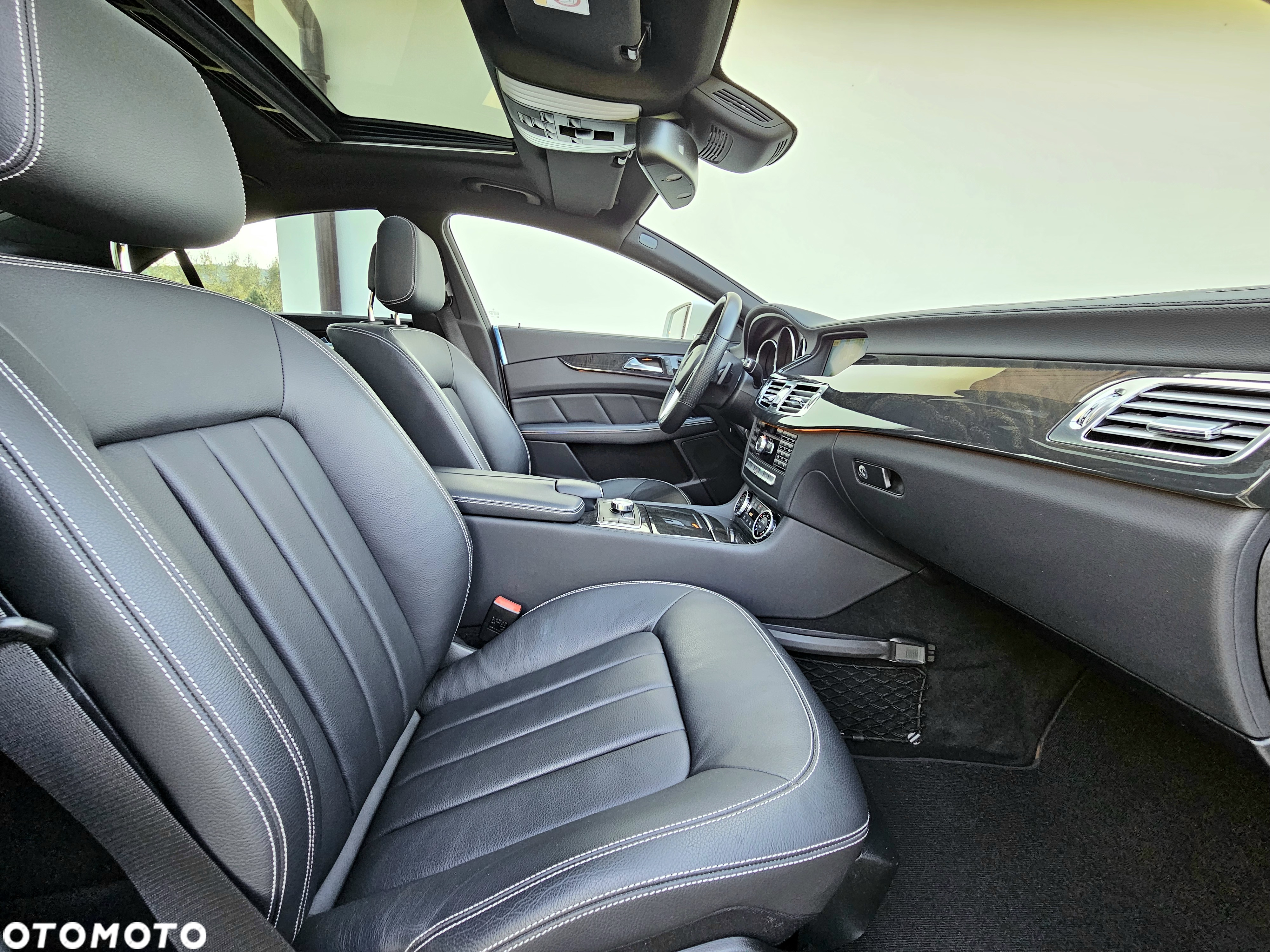 Mercedes-Benz CLS - 7