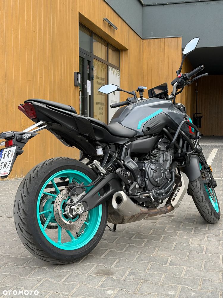 Yamaha MT - 6