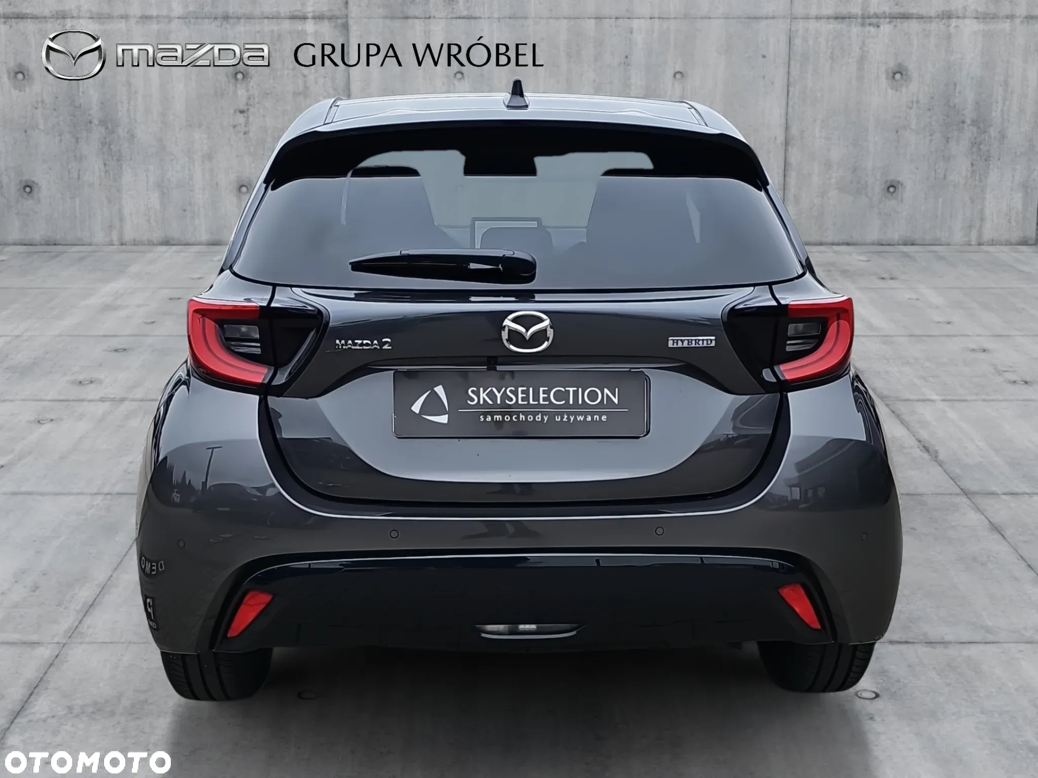 Mazda 2 Hybrid - 6