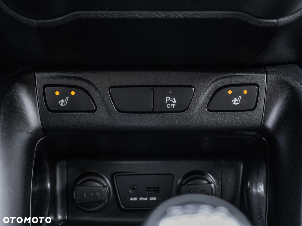 Hyundai ix35 1.6 GDI Premium 2WD - 24