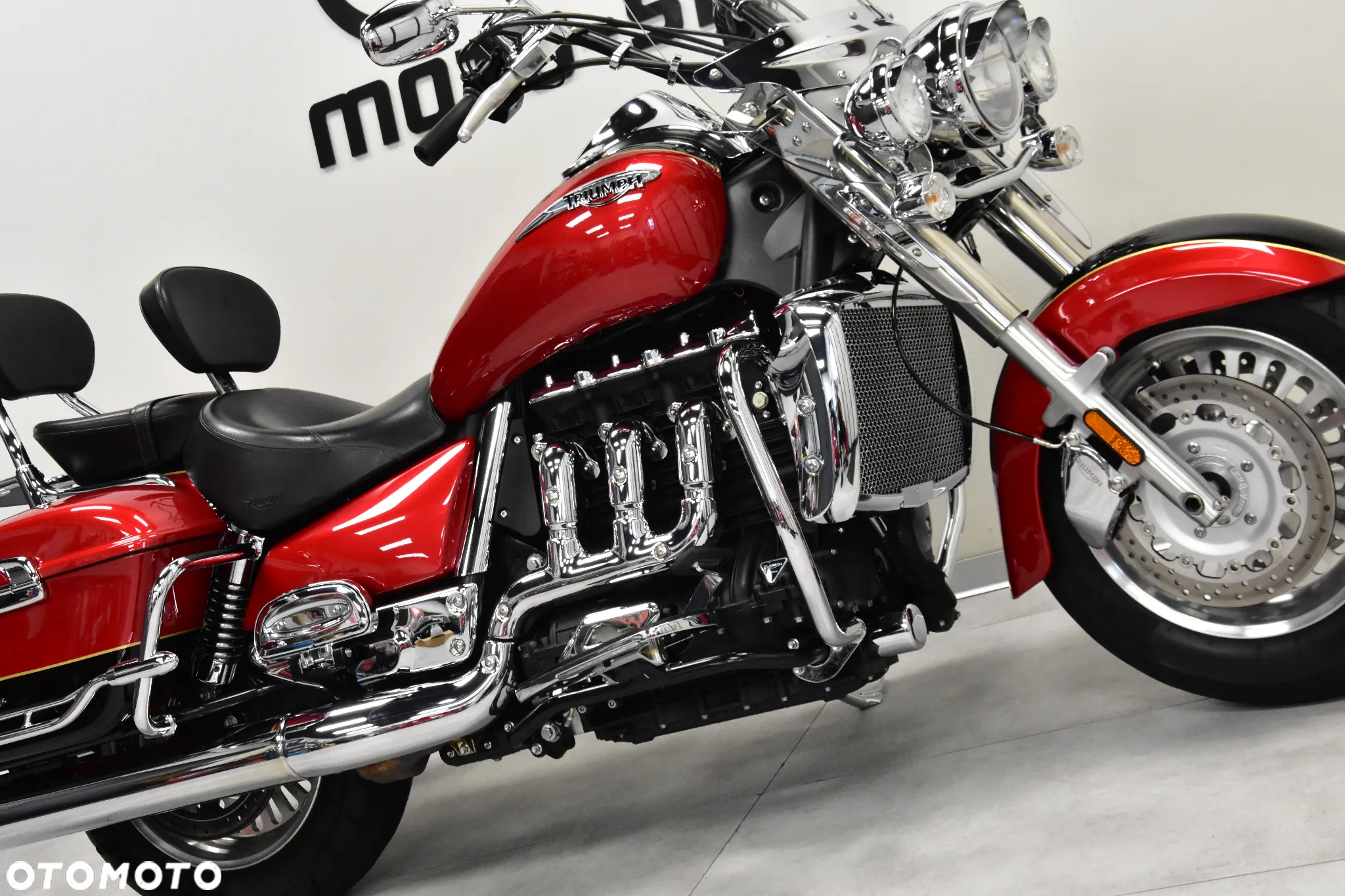 Triumph Rocket - 11