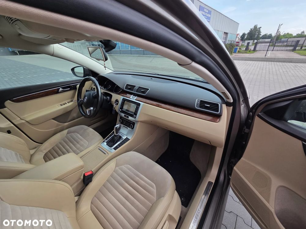 Volkswagen Passat 1.8 TSI Comfortline DSG - 13