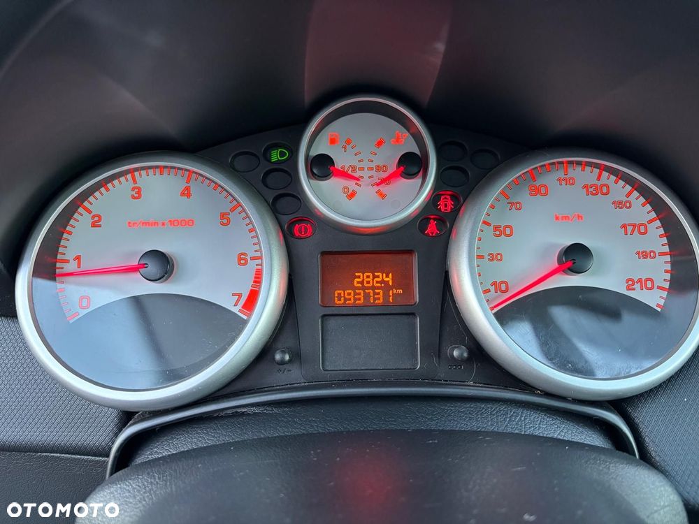 Peugeot 207 1.4 16V Trendy - 9