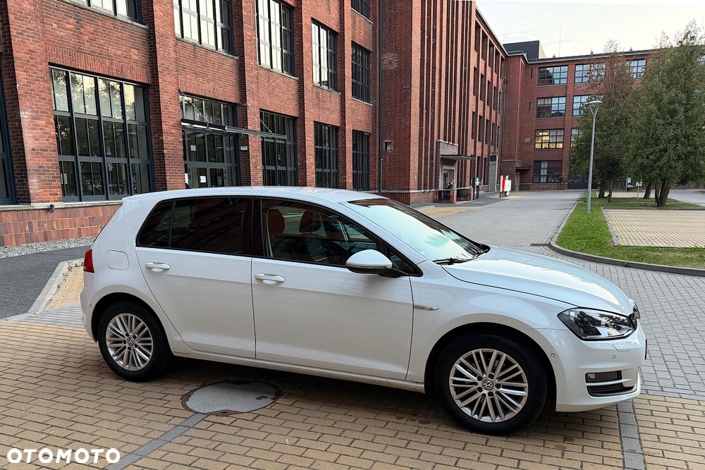 Volkswagen Golf 1.4 TSI BlueMotion Technology Cup - 6