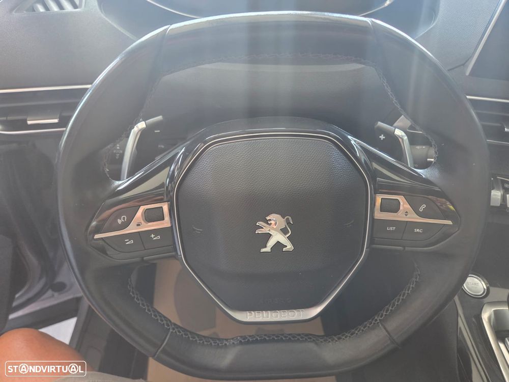 Peugeot 5008 PureTech 130 EAT8 Stop & Start Allure Pack - 10