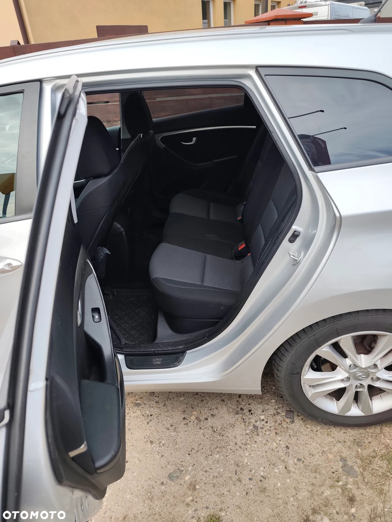 Hyundai i30 1.6 CRDi Premium - 10