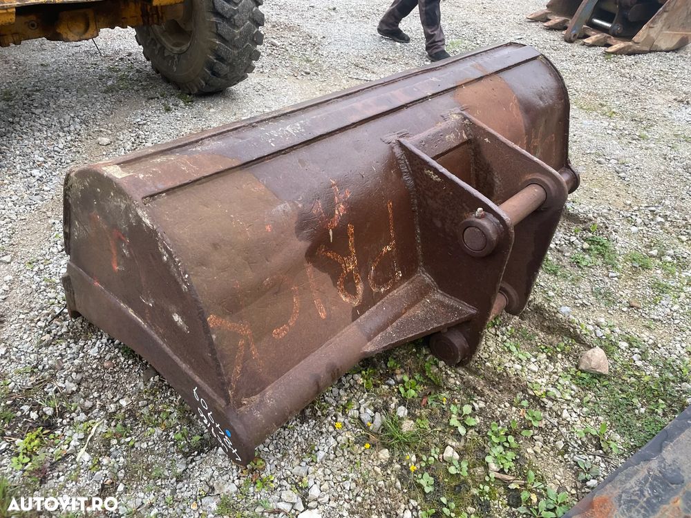 Cupa Taluz pentru excavatoare de 22-26 tone Latime de 2150  mm - 5