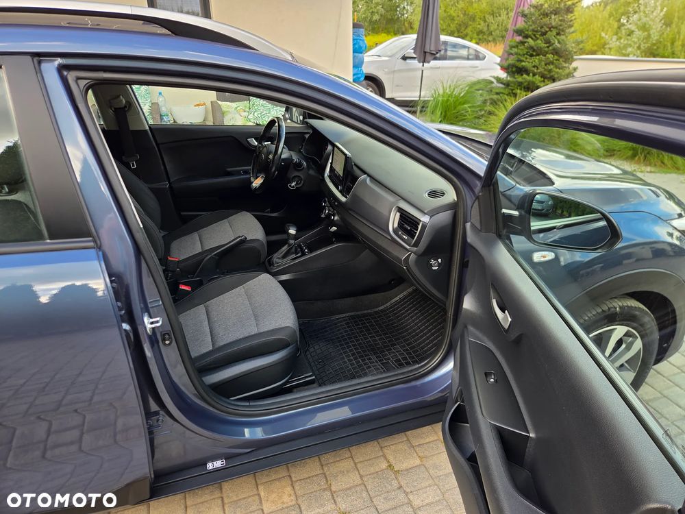 Kia Stonic 1.0 T-GDI L DCT - 13