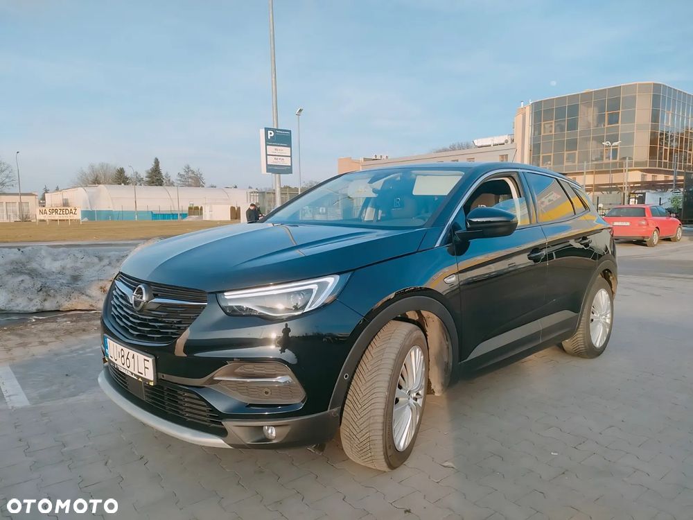 Opel Grandland X 1.2 T GPF Design Line S&S - 10