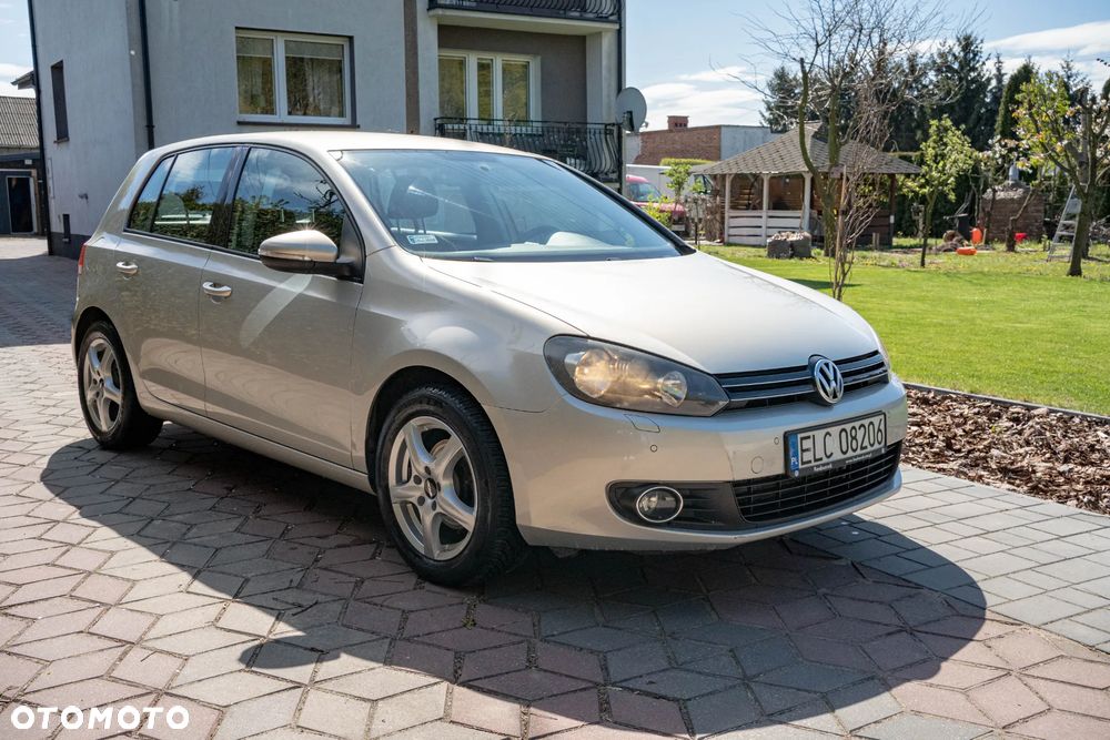 Volkswagen Golf 1.2 TSI BMT Comfortline - 12