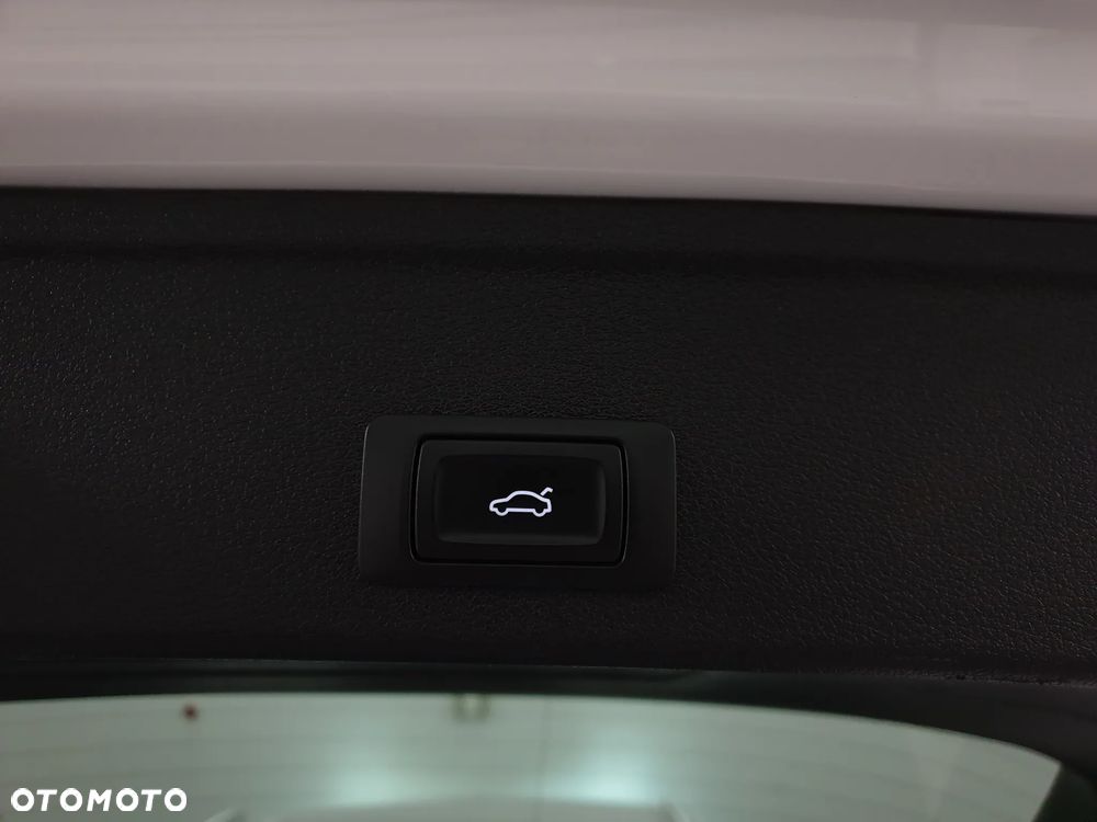 Audi A4 Avant 2.0 TDI Sport - 35
