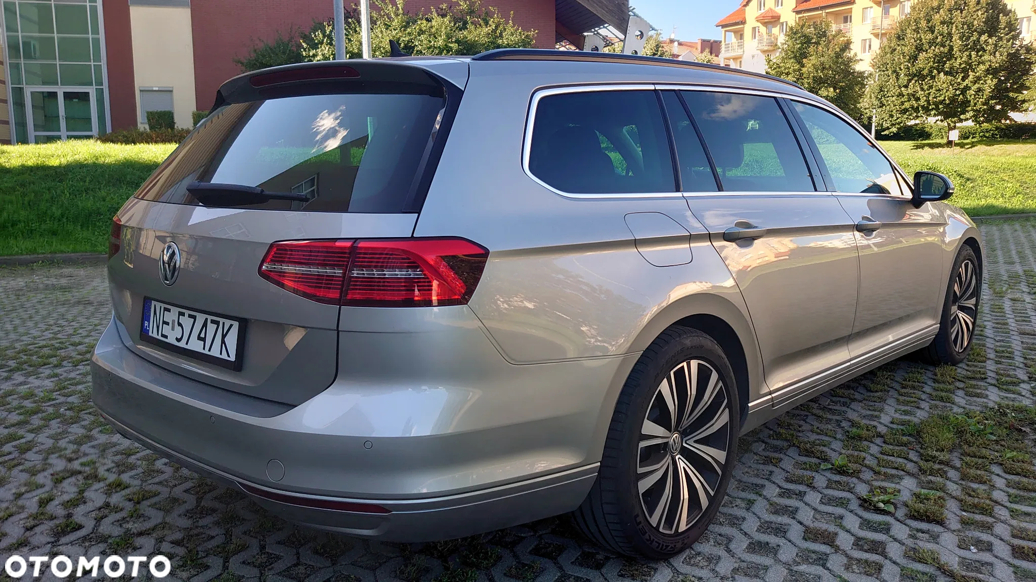 Volkswagen Passat Variant 2.0 TDI (BlueMotion Technology) Comfortline - 7