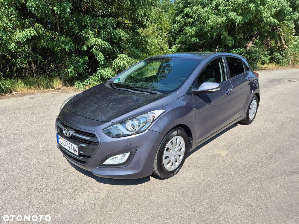 Hyundai i30 blue 1.4 Style - 22