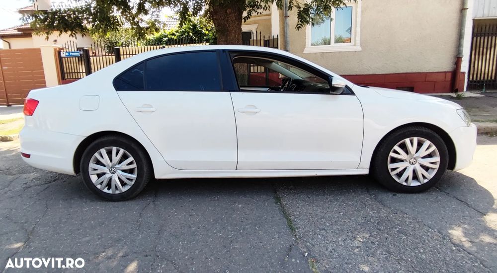 Volkswagen Jetta 1.6 TDI CR DPF Trendline - 1