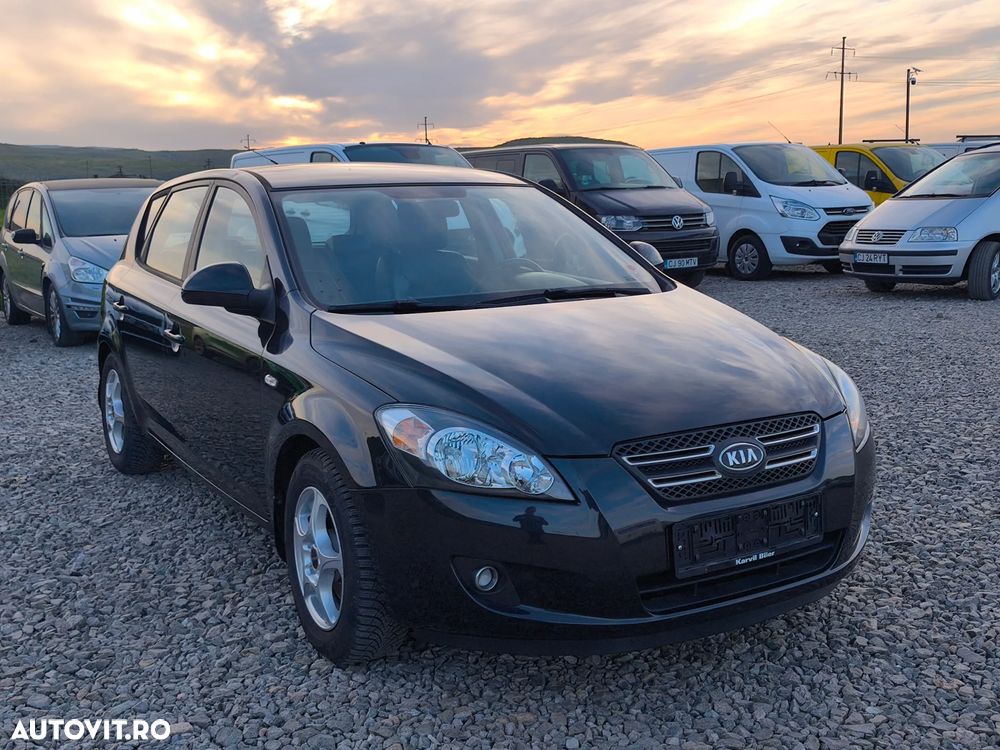 Kia Ceed - 6