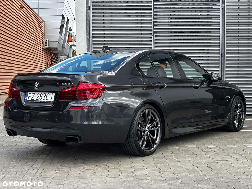 BMW Seria 5 M550d xDrive - 7