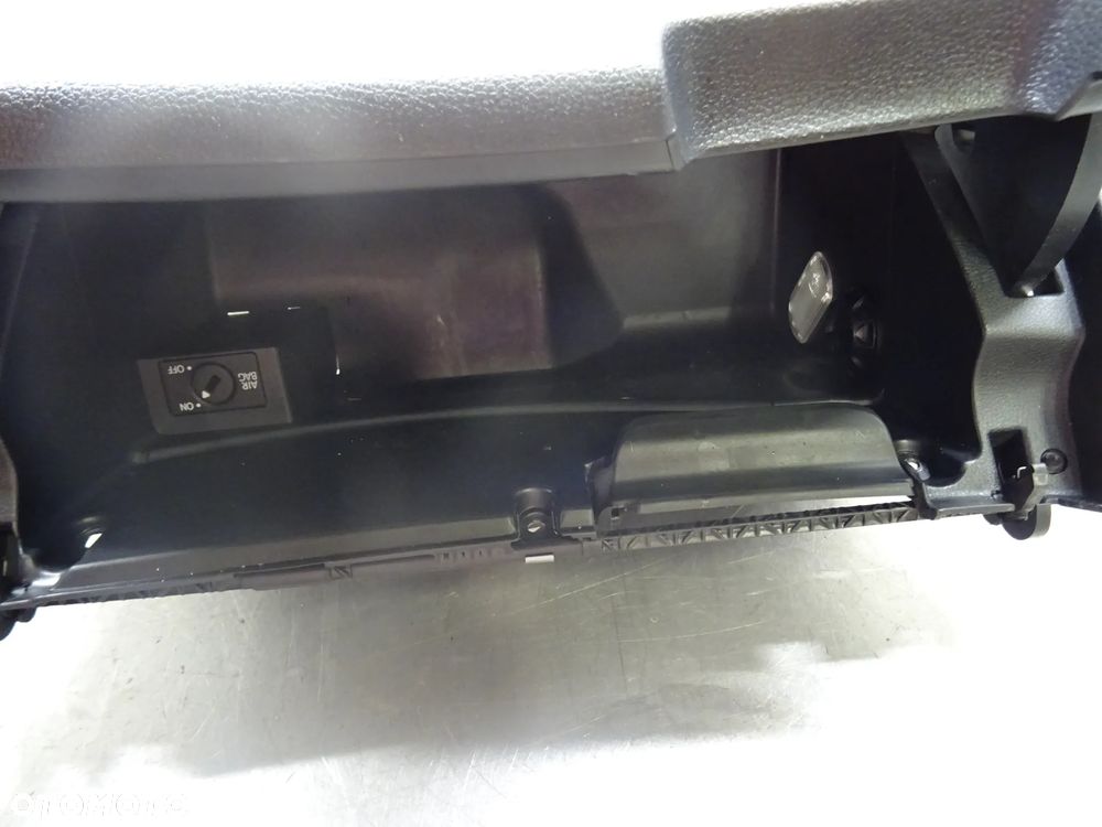 SKODA OCTAVIA II 04-08 VRS SCHOWEK PASAŻERA - 5