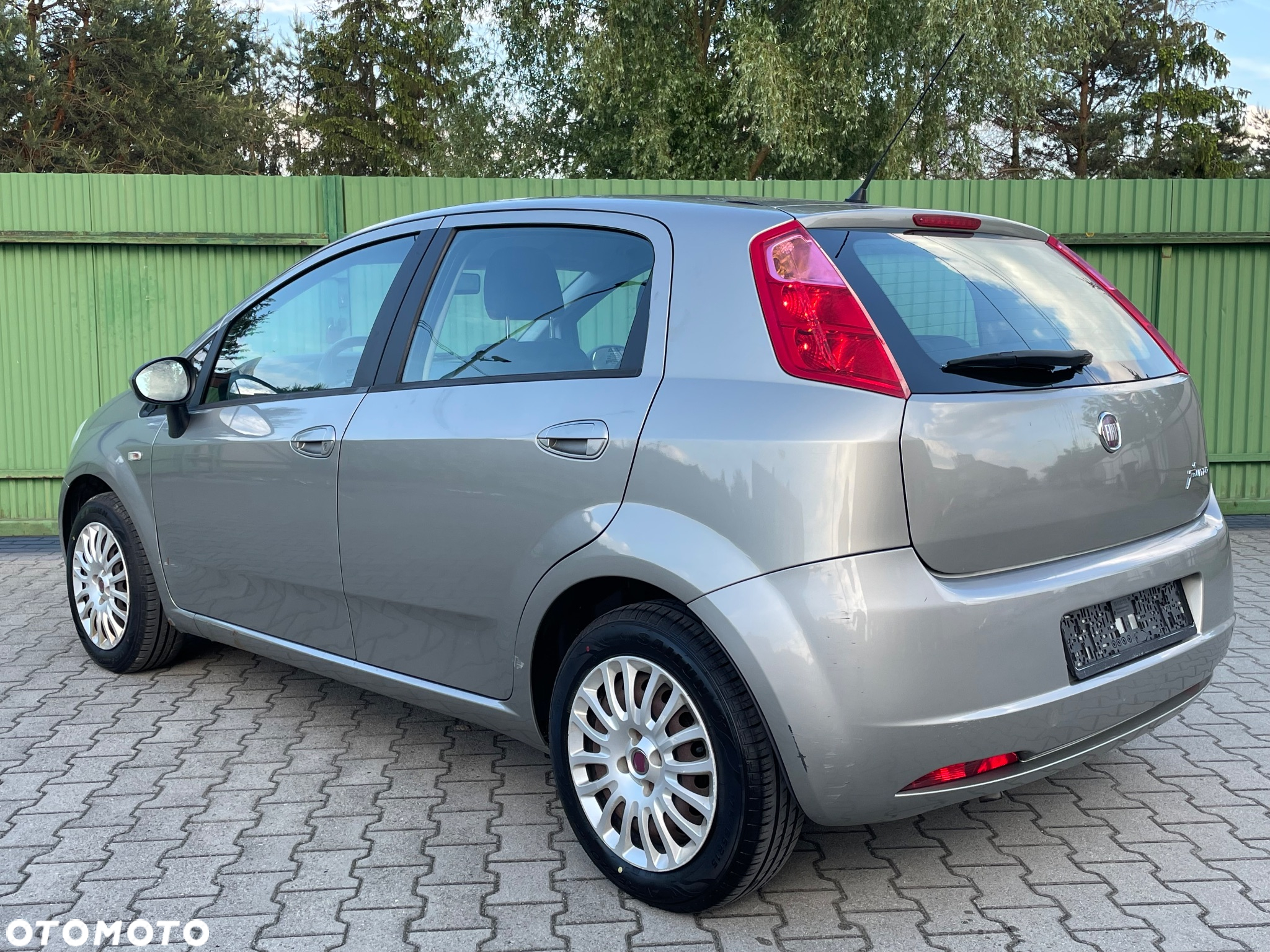 Fiat Punto - 13