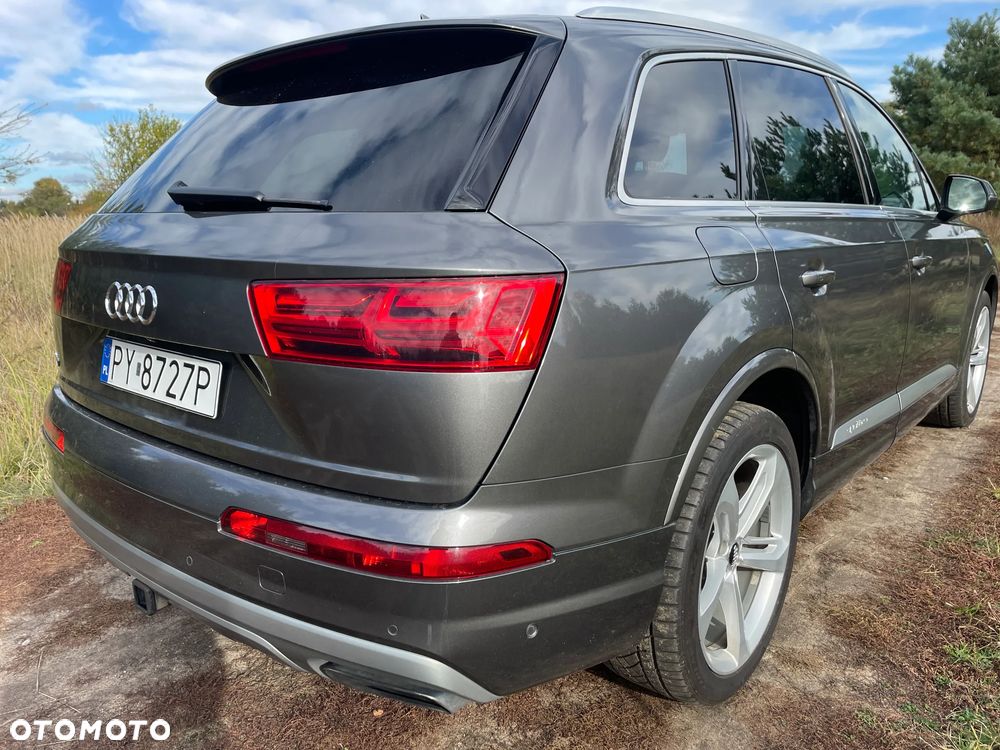 Audi Q7 3.0 TFSI Quattro Tiptr - 7