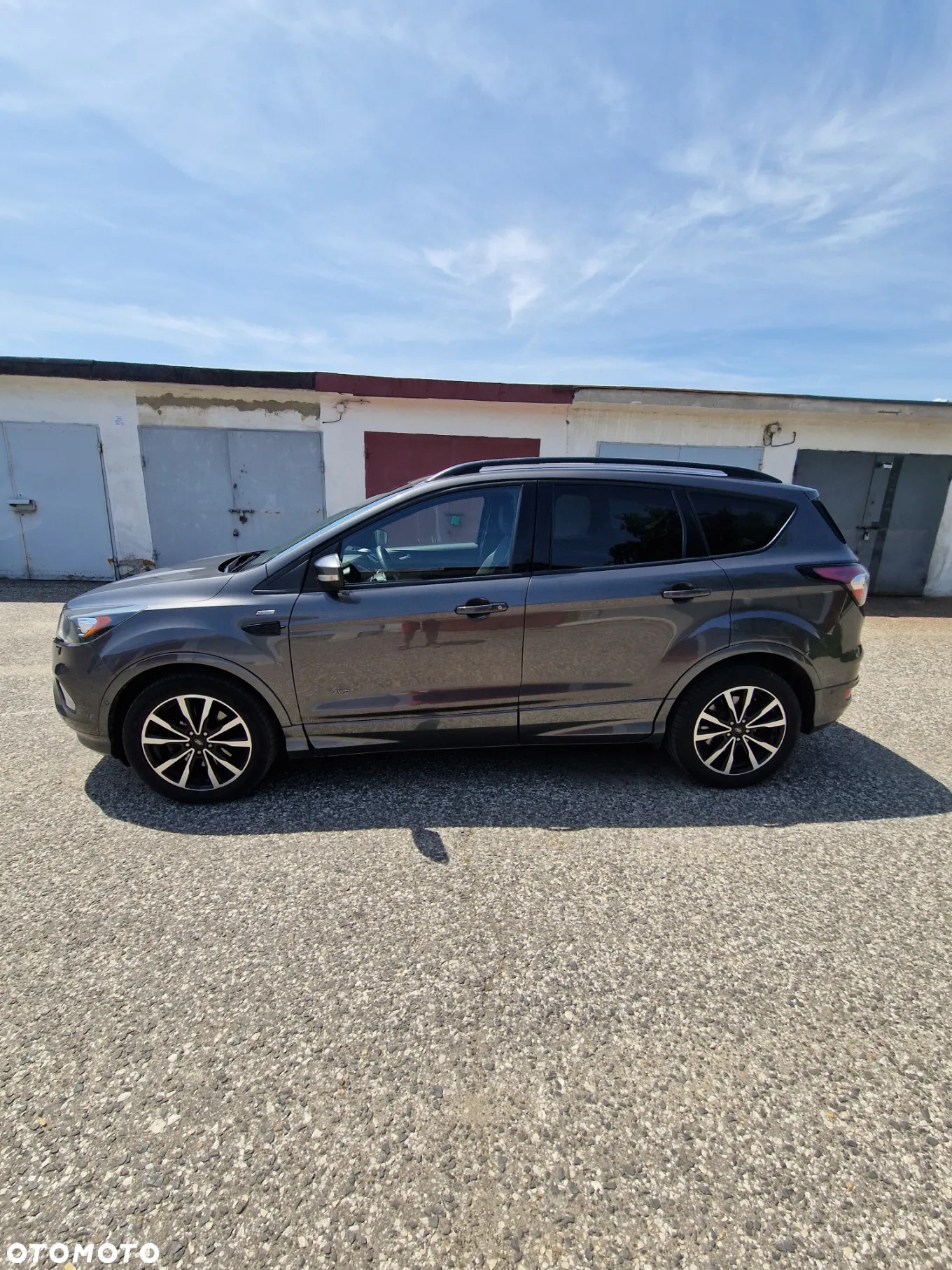 Ford Kuga 2.0 TDCi 4x4 ST-Line - 14