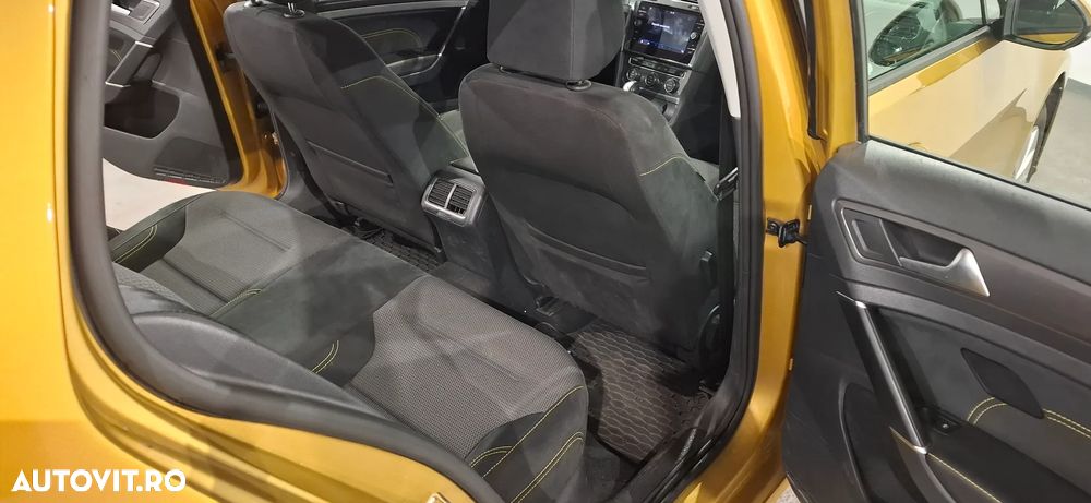 Volkswagen Golf 1.6 TDI DSG Comfortline - 8