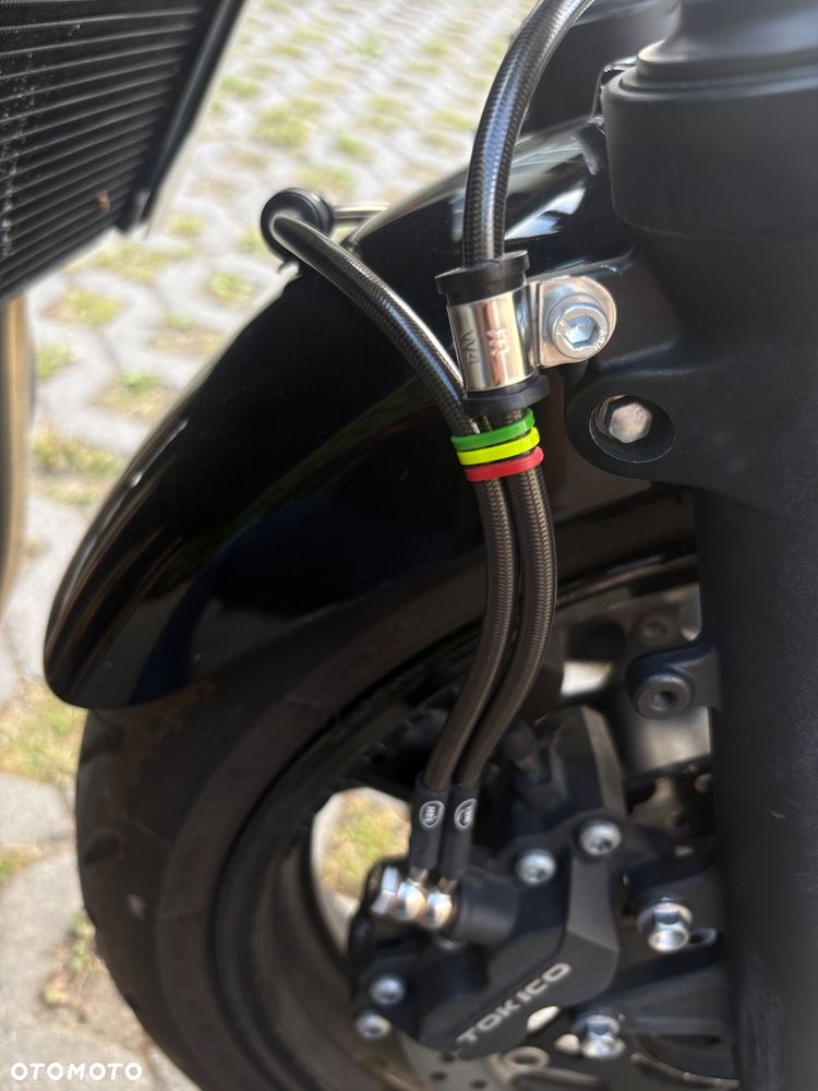 Suzuki Bandit - 4