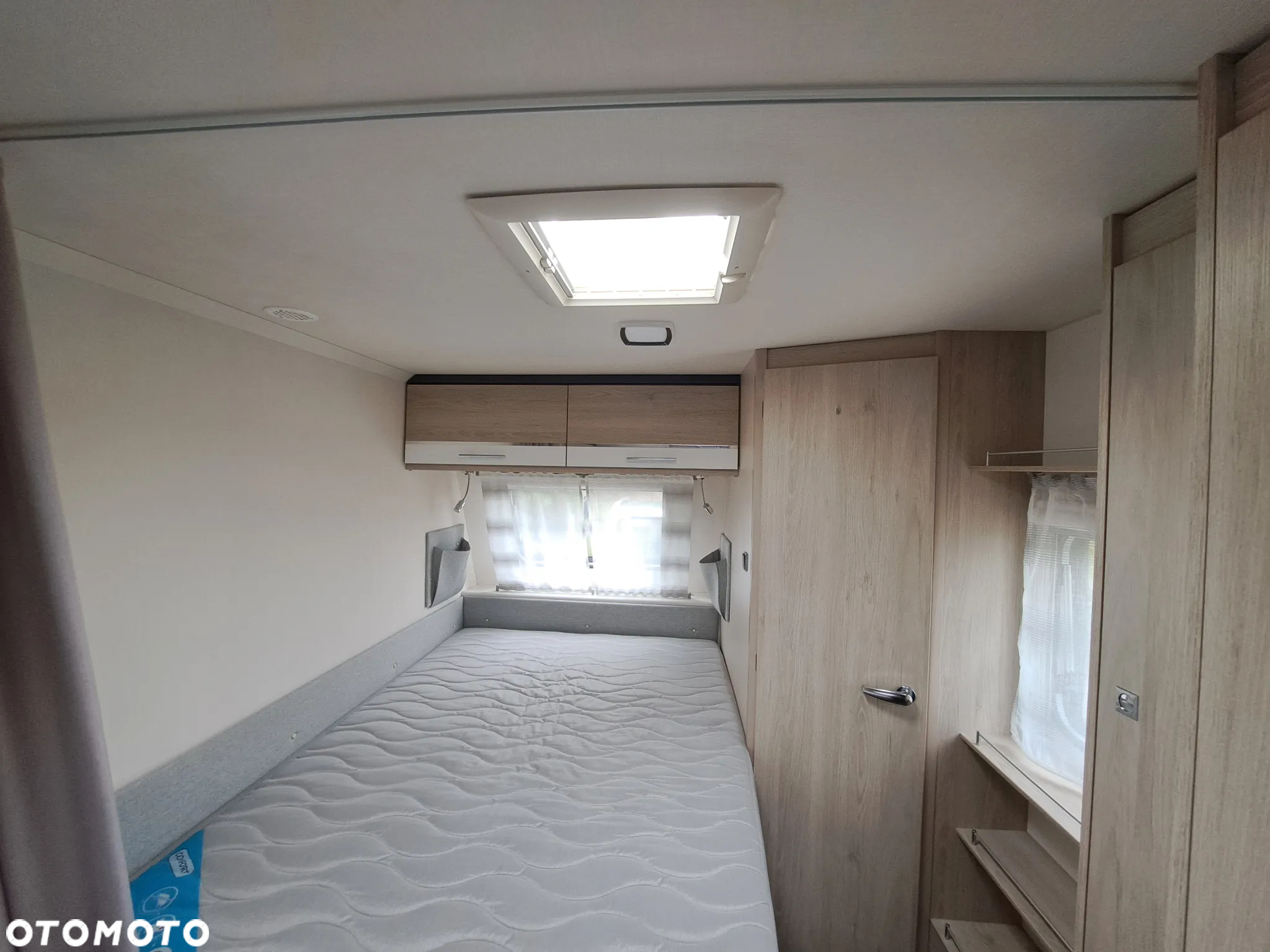 Adria - 25