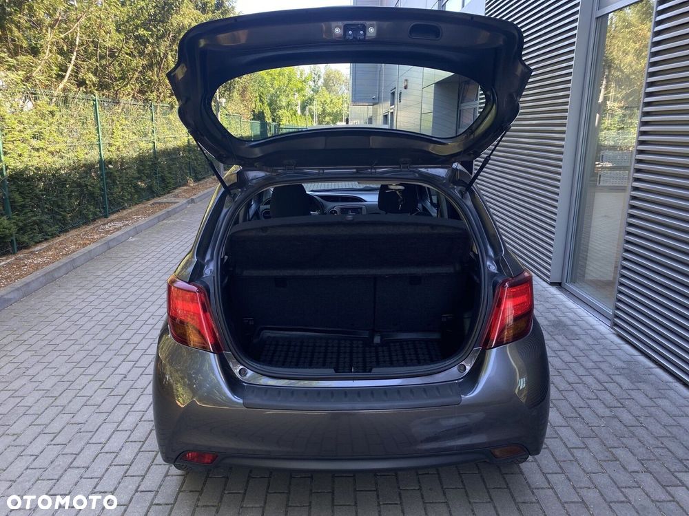 Toyota Yaris 1.33 Active EU6 - 24