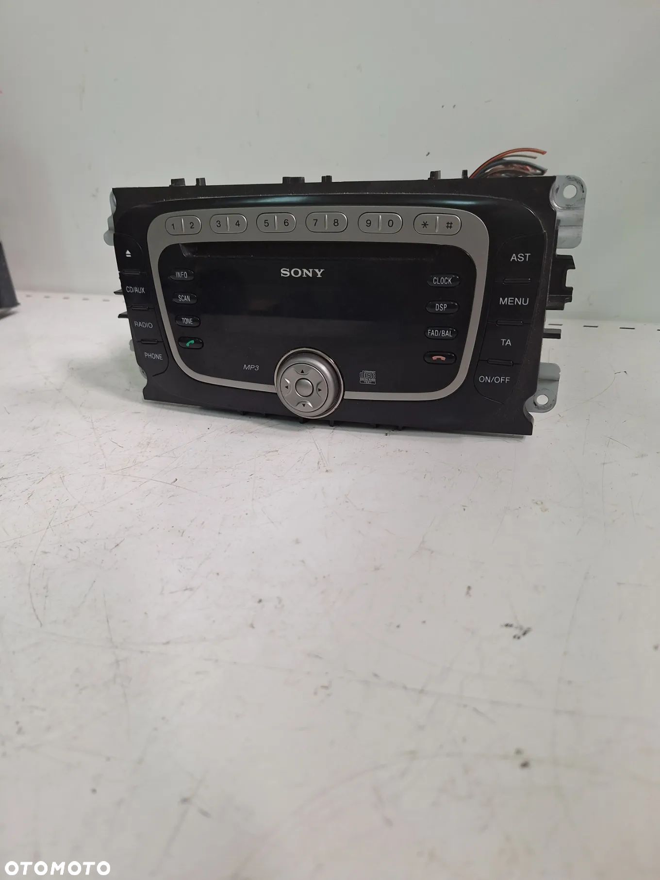 radio fabryczne FORD FOCUS MK2 LIFT 7M5T-18C939-EE  kod 2129     (84/3) - 1