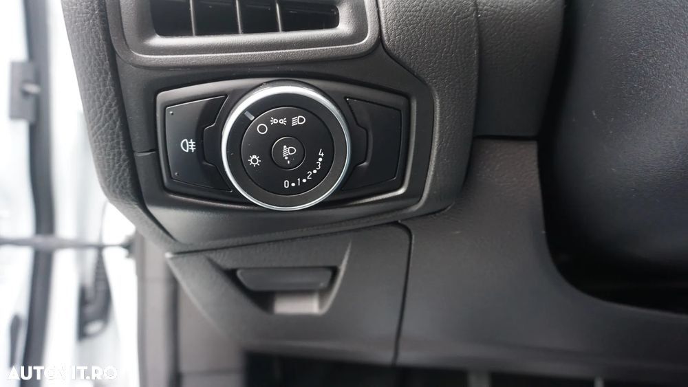 Ford Focus 1.0 EcoBoost Start Stop Trend - 17