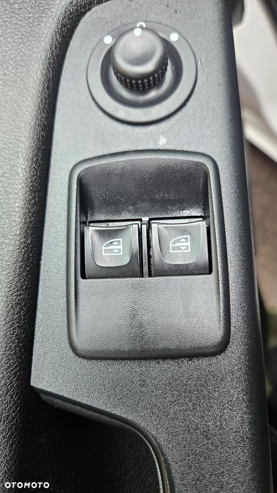 Renault TRAFIC - 18