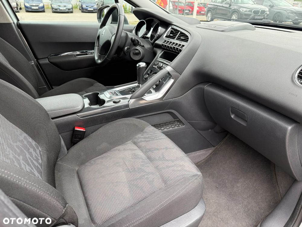 Peugeot 3008 2.0 HDi Allure - 14