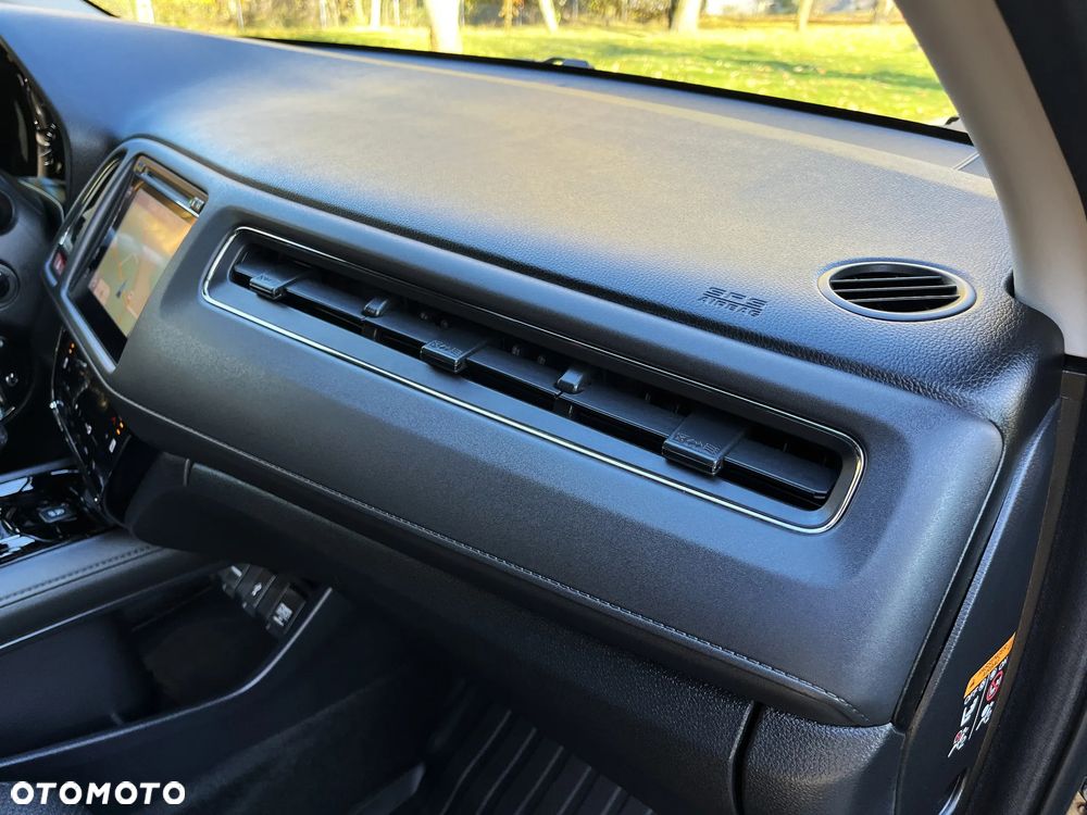 Honda HR-V 1.5 i-VTEC CVT Executive - 34