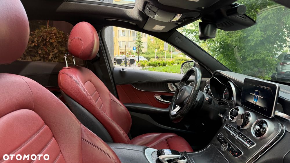 Mercedes-Benz Klasa C 300 7G-TRONIC - 13