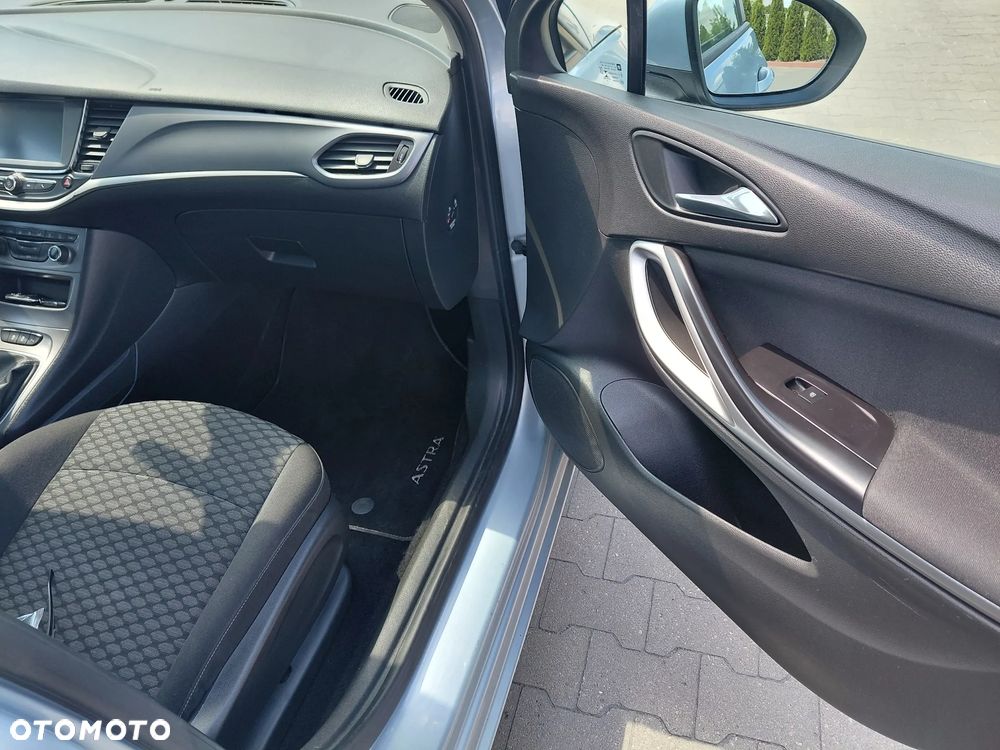 Opel Astra 1.6 CDTI Enjoy S&S - 13