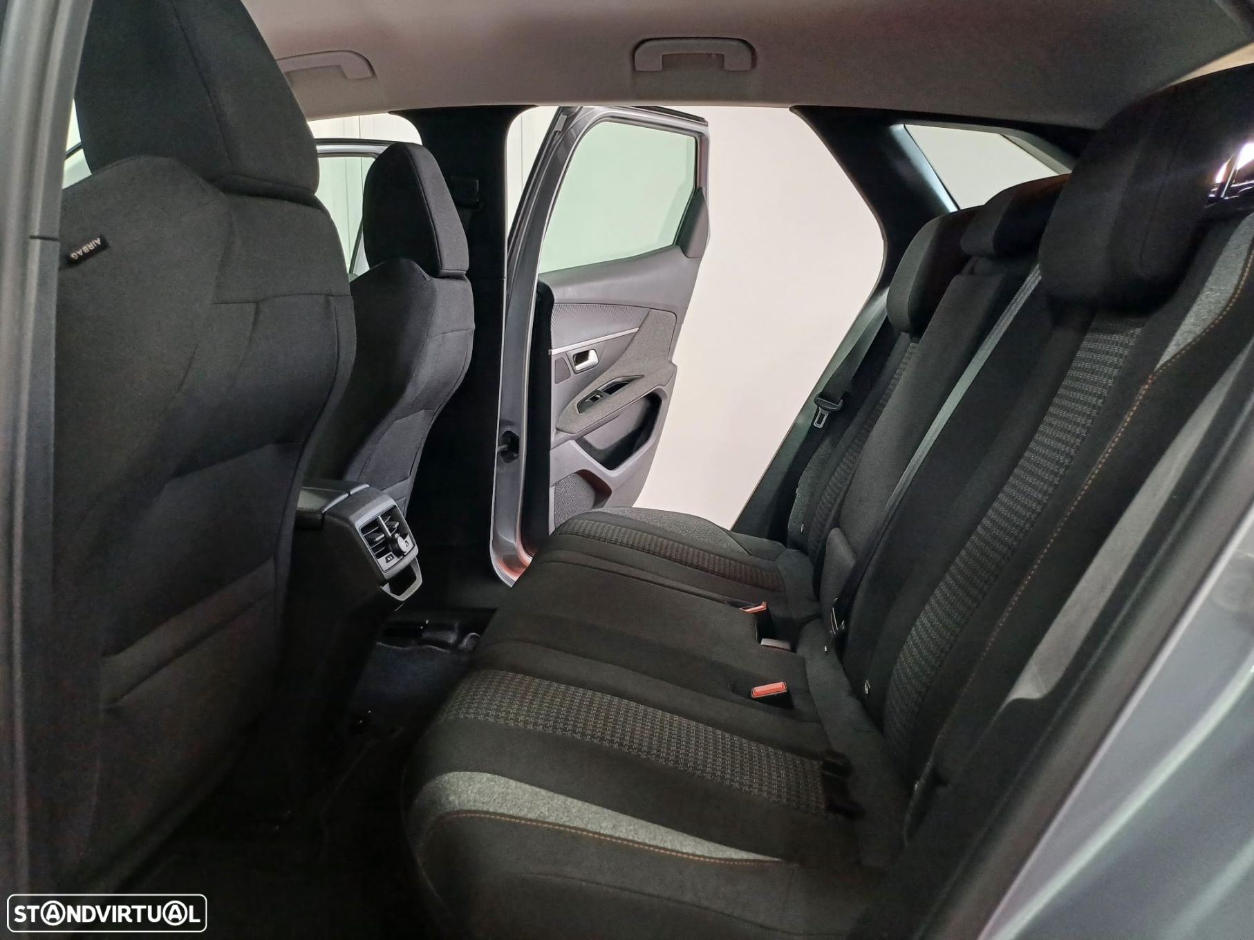 Peugeot 3008 1.5 BlueHDi Allure EAT8 - 12