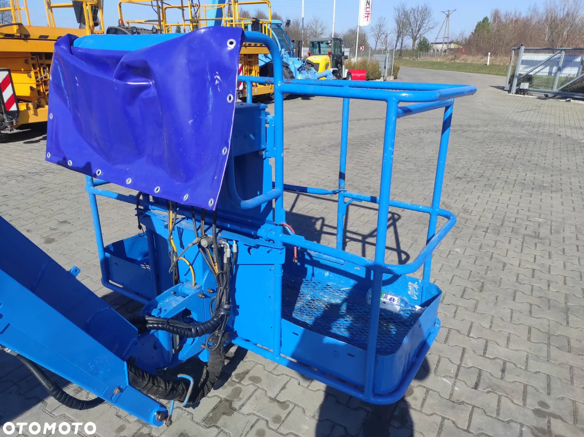 Genie S-45 - 19