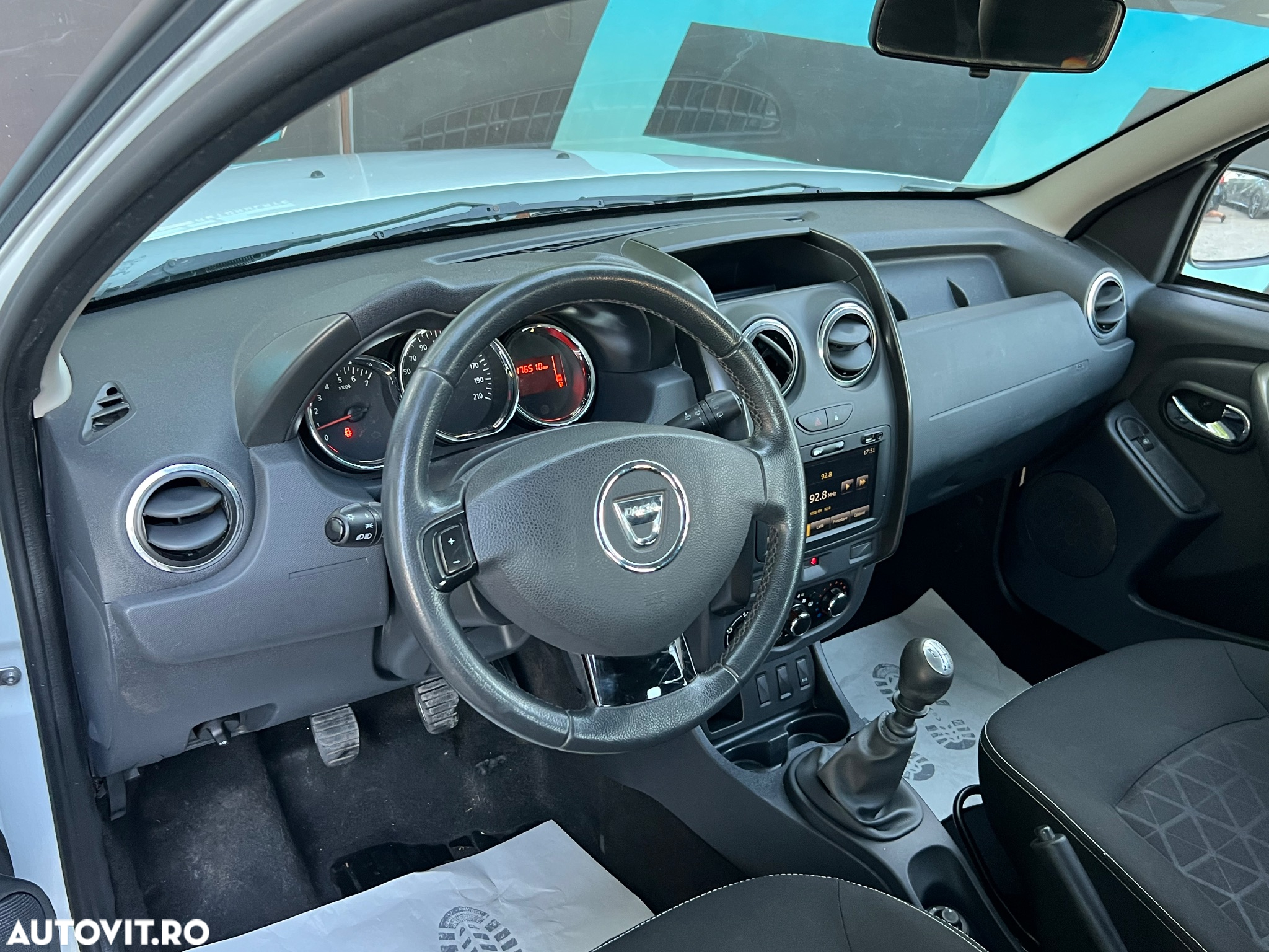 Dacia Duster 1.5 dCi 4x2 Ambiance - 10
