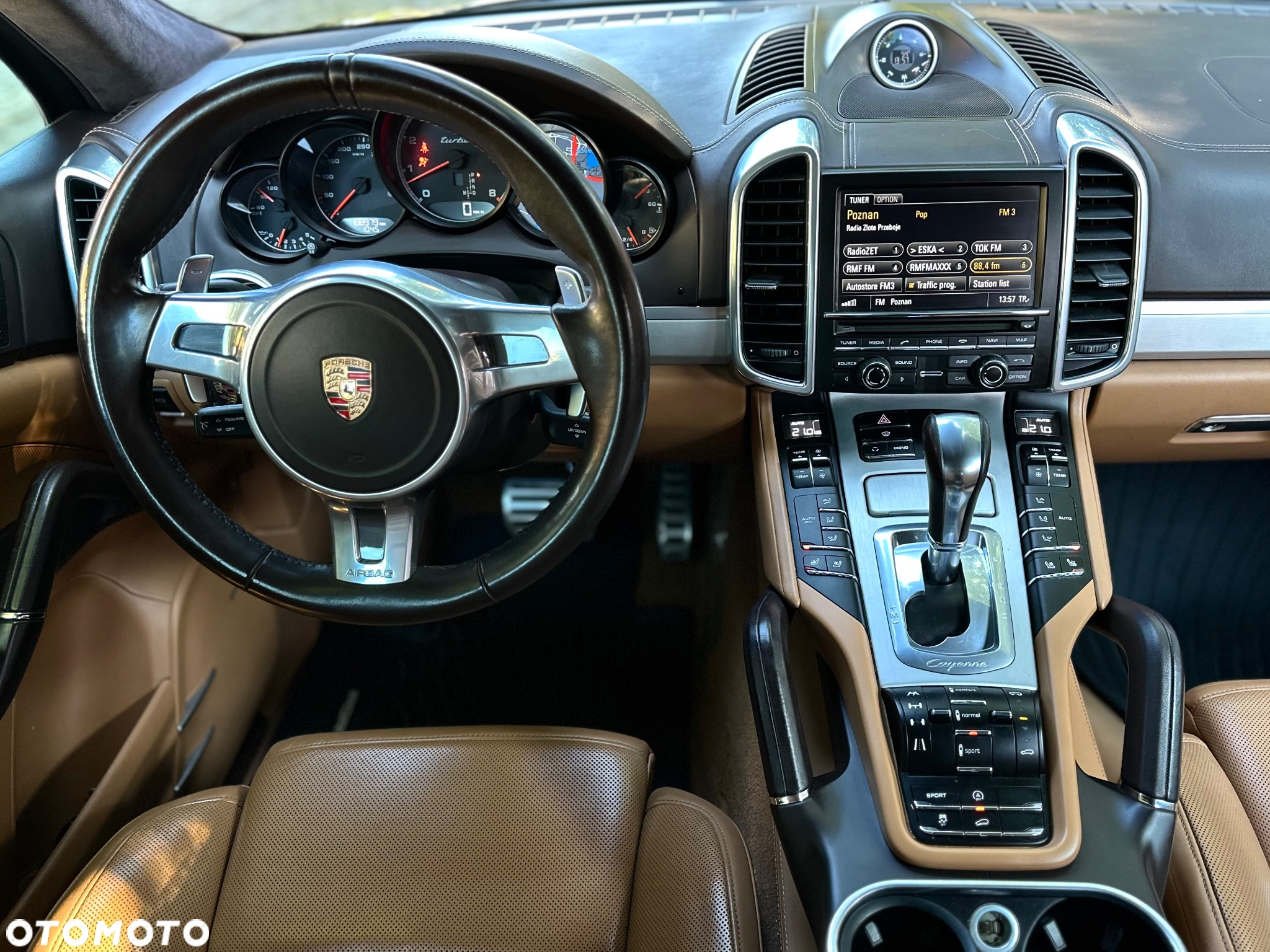 Porsche Cayenne Turbo - 11