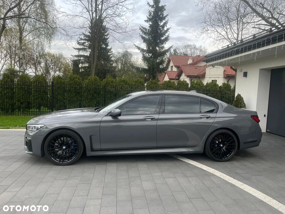 BMW Seria 7 750Li xDrive sport - 3