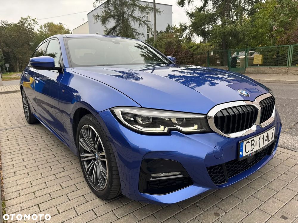 BMW Seria 3 318d M Sport - 8