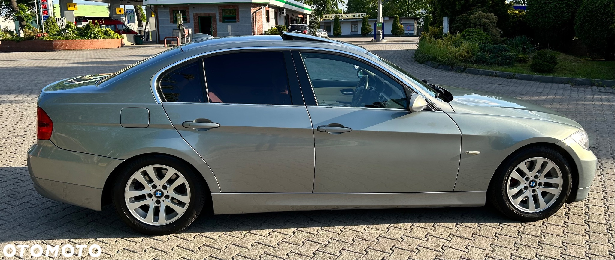 BMW Seria 3 325i - 12