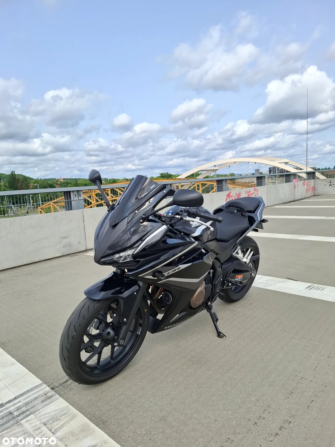 Honda CBR - 7